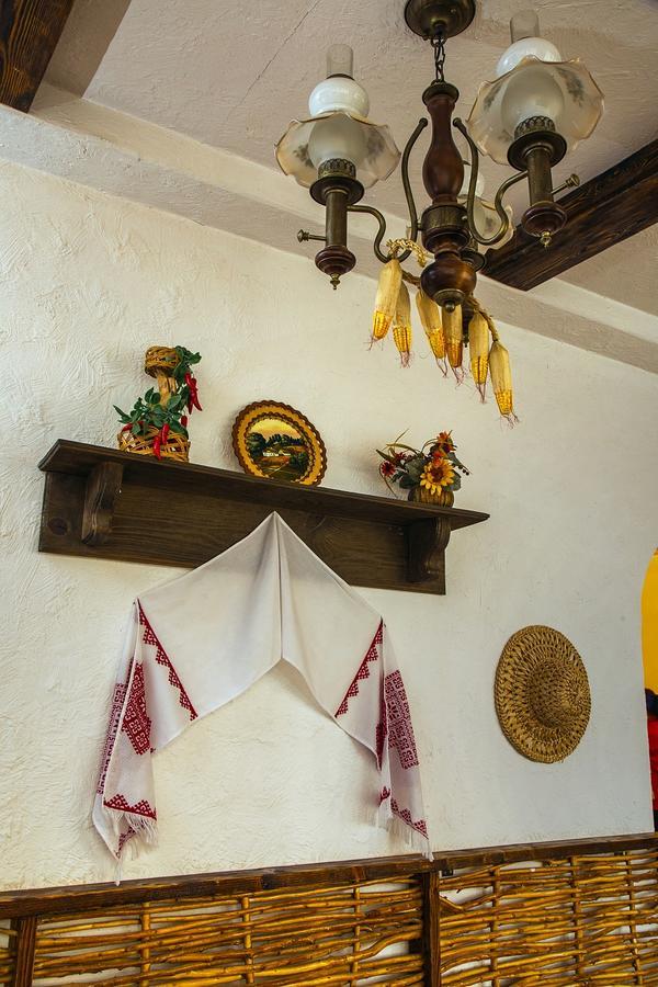 Stary Melnik Hotel 阿拉木图 外观 照片