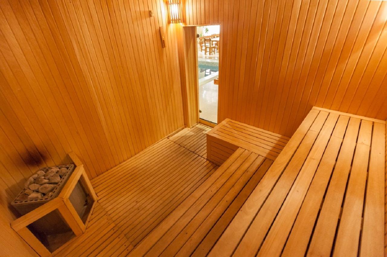 Stary Melnik Hotel 阿拉木图 外观 照片