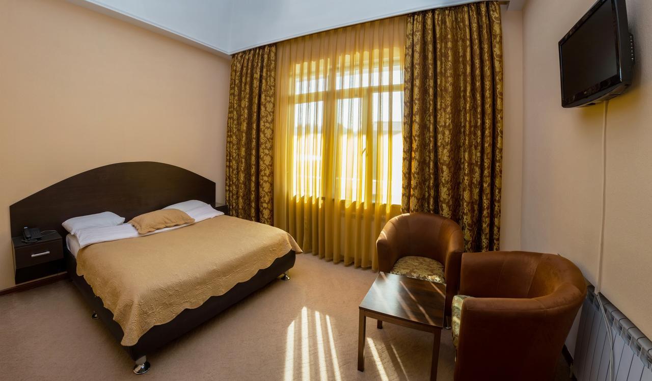 Stary Melnik Hotel 阿拉木图 外观 照片